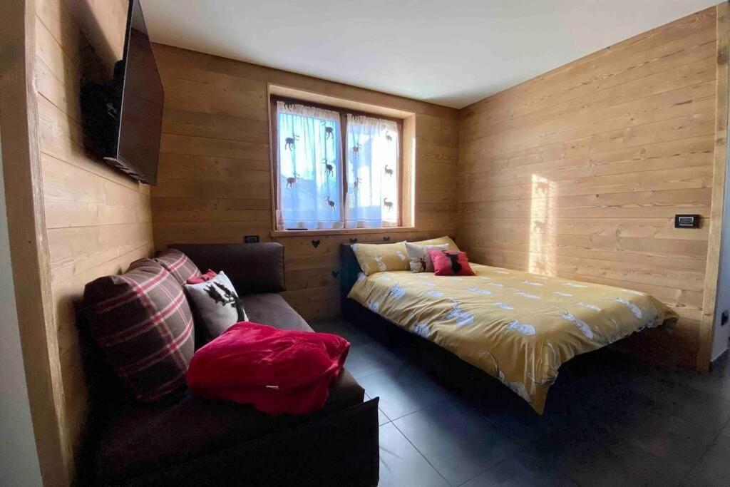La Petite Maison D'Erika Aosta Luaran gambar